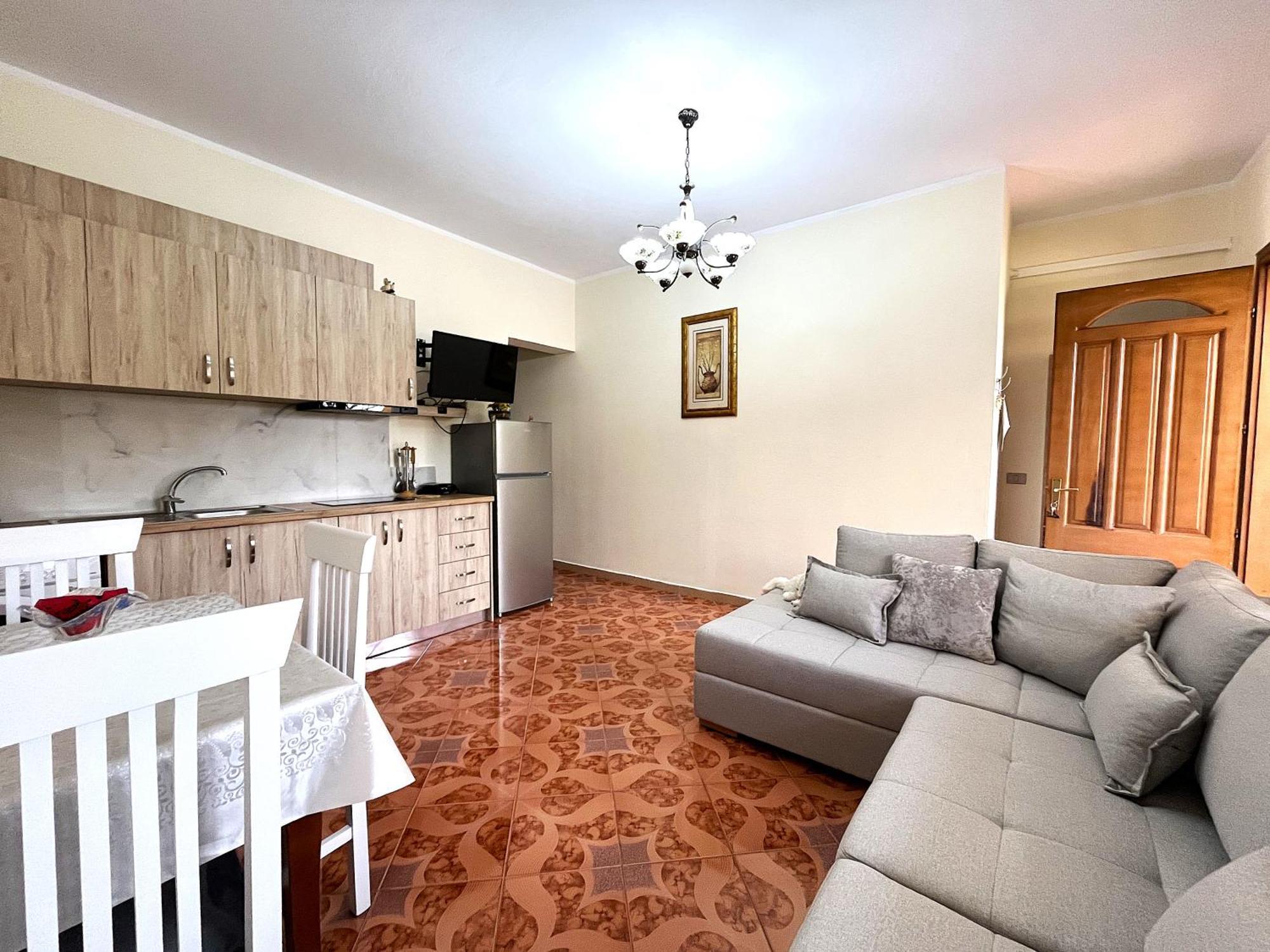 Beach & Chill Apartments Влёра Экстерьер фото